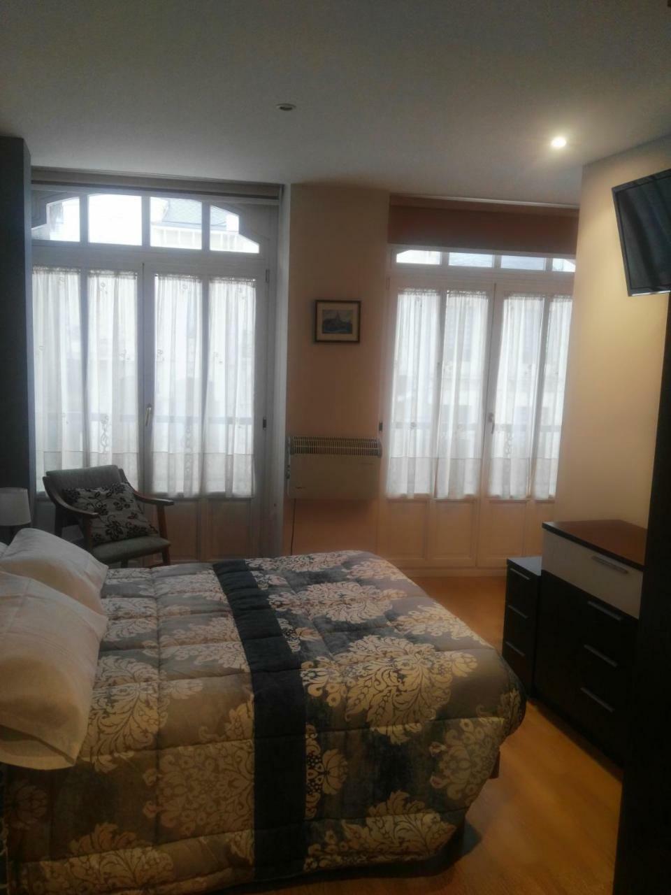Apartamentos San Roque Рибадео Екстериор снимка